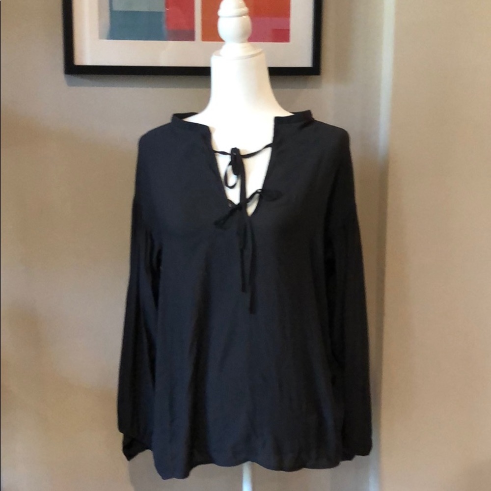 *MOVING SALE* Treasure and bond gray tie blouse